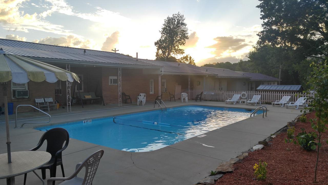 Rosewood Inn Bryson City Εξωτερικό φωτογραφία