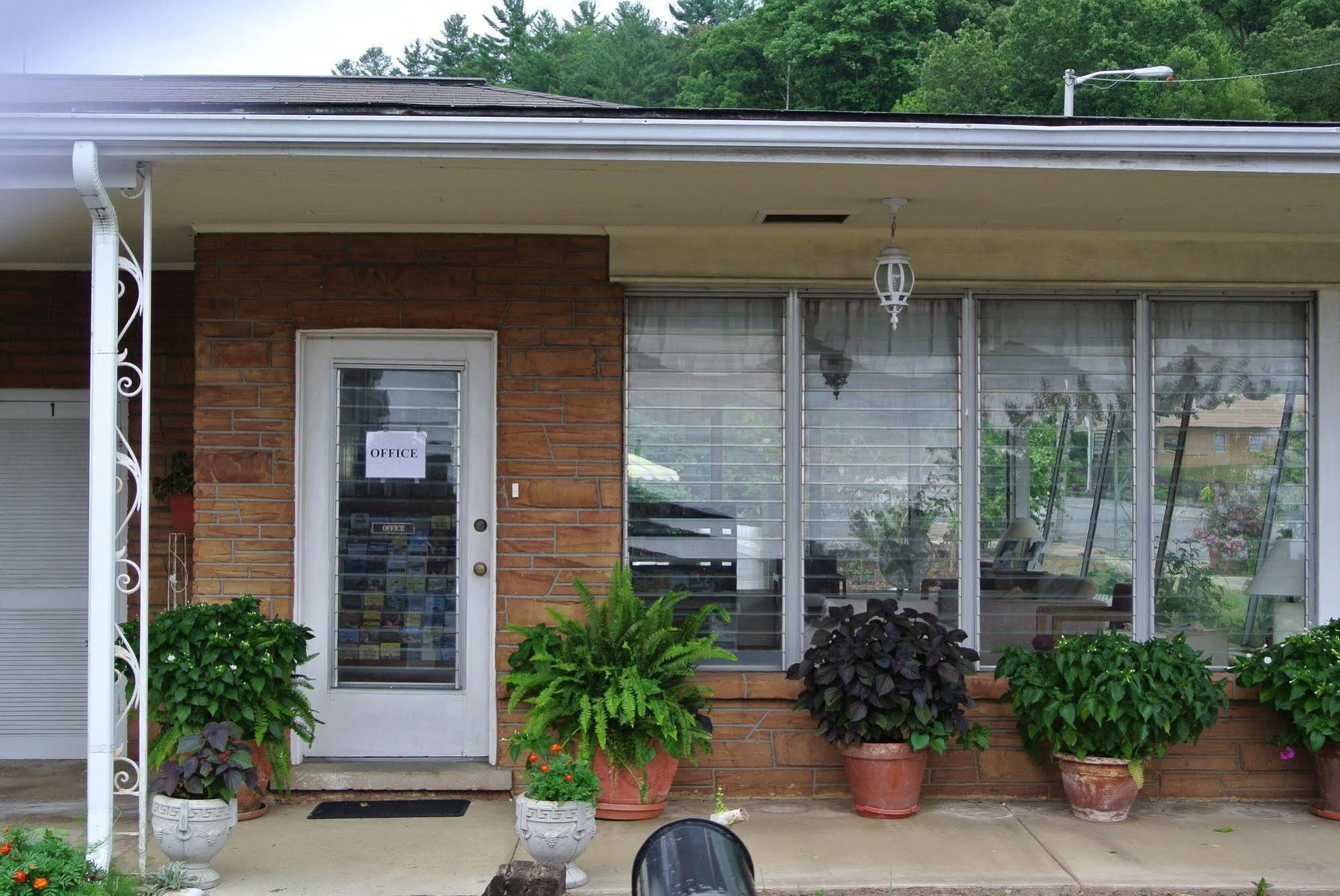 Rosewood Inn Bryson City Εξωτερικό φωτογραφία